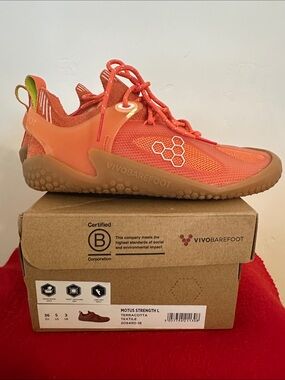 Vivo Barefoot Motus Strength L Terracotta Textile Orange Sneaker